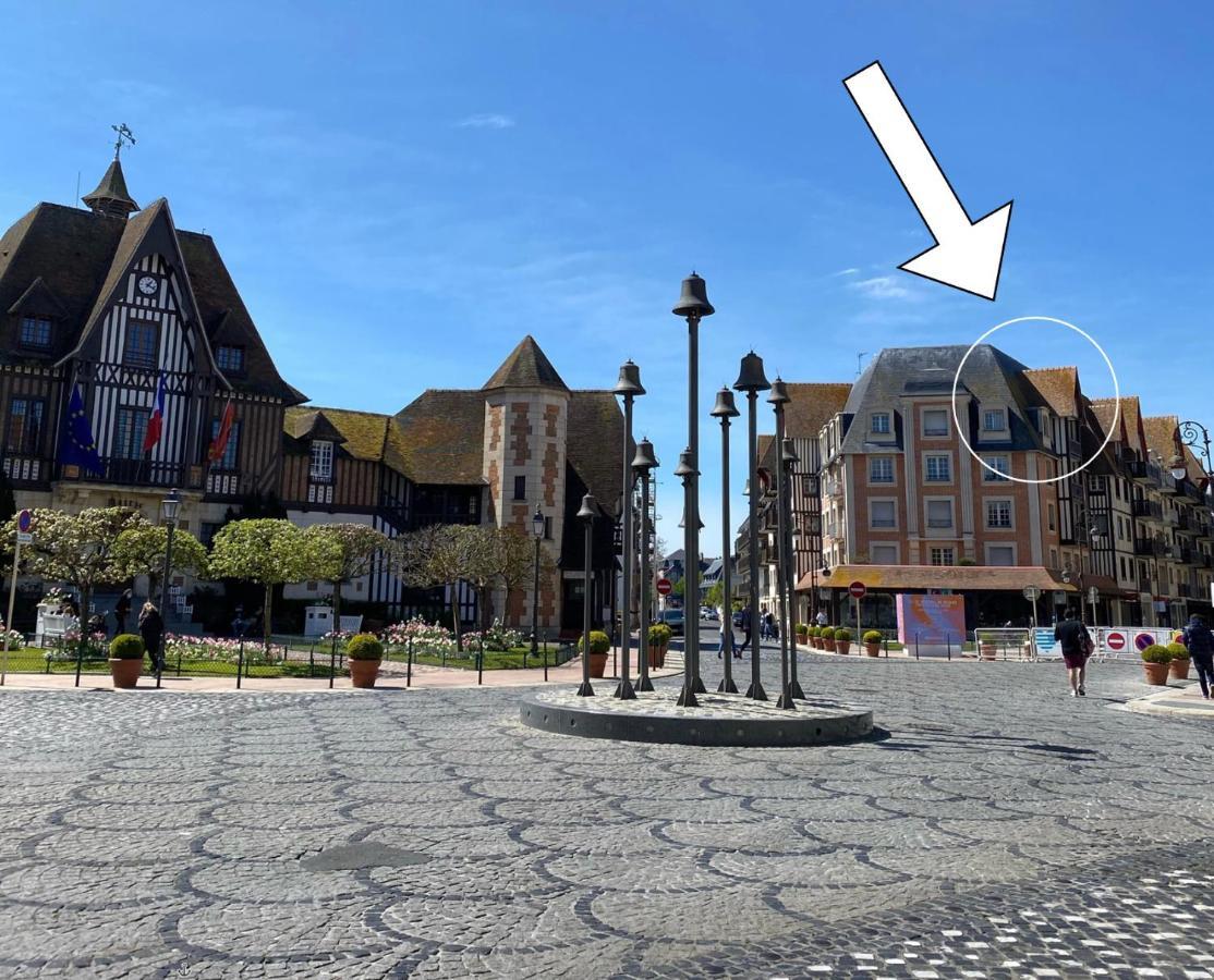 Duplex Au Coeur De Deauville Avec Vue Imprenable Et Parking Prive Exteriör bild